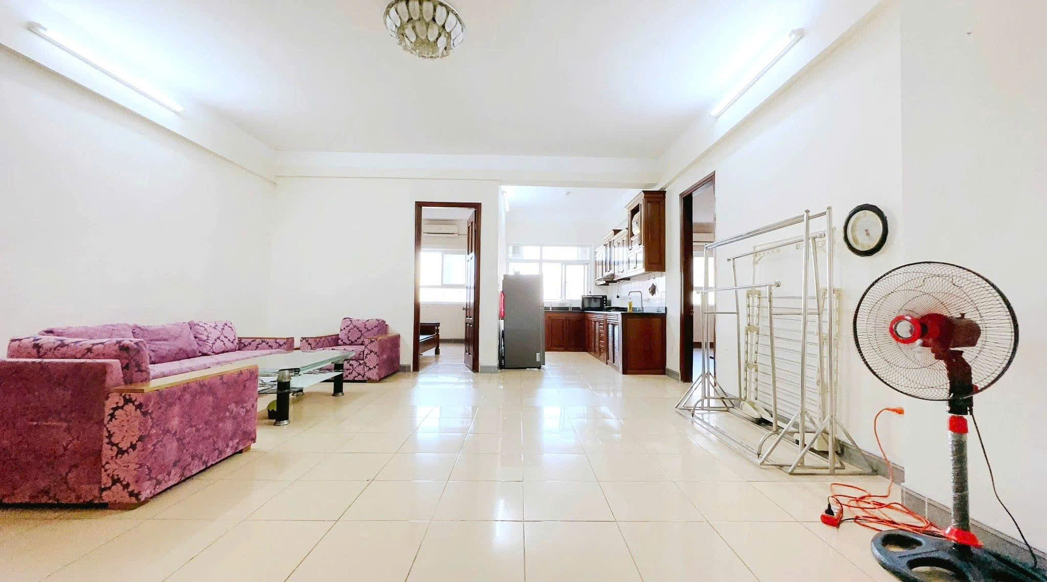 Cho thuê căn hộ 310 Minh Khai, 98m2, 2 ngủ, 1 khách, 2 wc rộng. Giá 11tr5 ctl - Ảnh chính